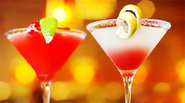 Cocktails mit Zuckerrand
